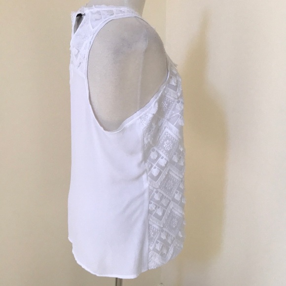 BANANA REPUBLIC size M white embroidered top - Picture 4 of 9